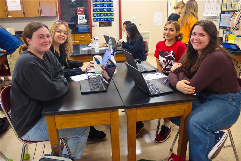 FHS Honors BioMed
